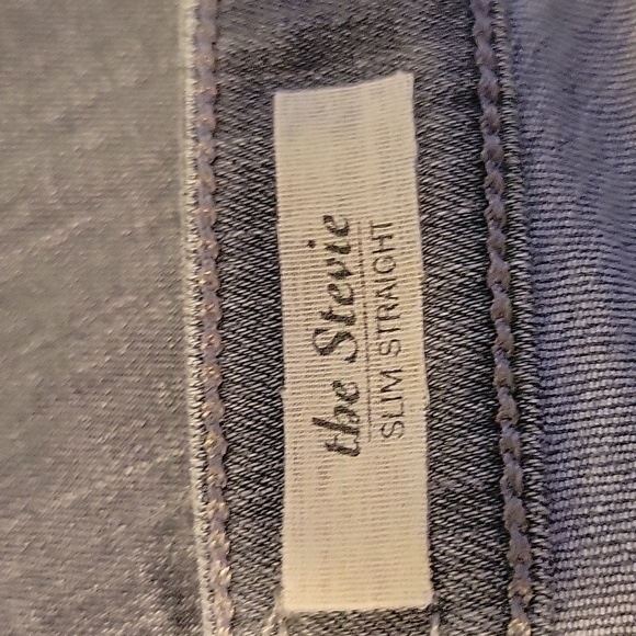 AG The STEVIE Slim Straight Jeans - Picture 7 of 8